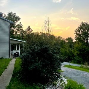 I AM HAPPY TO BUNDLE ITEMS SO YOU SAVE!!! 💰